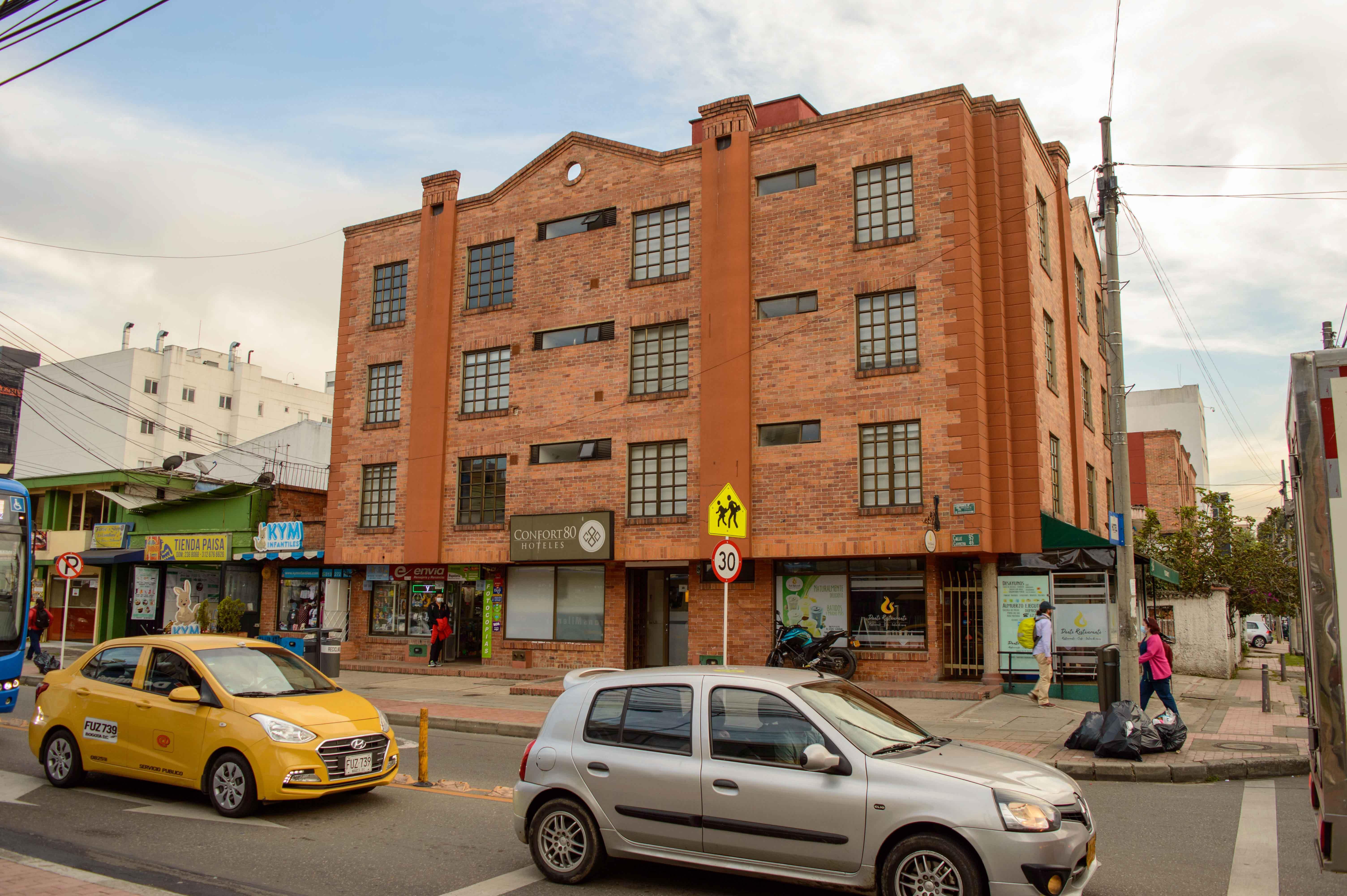 Hotel Castellana 95 Bogota By Hoteles Confort 80 — Photos 3